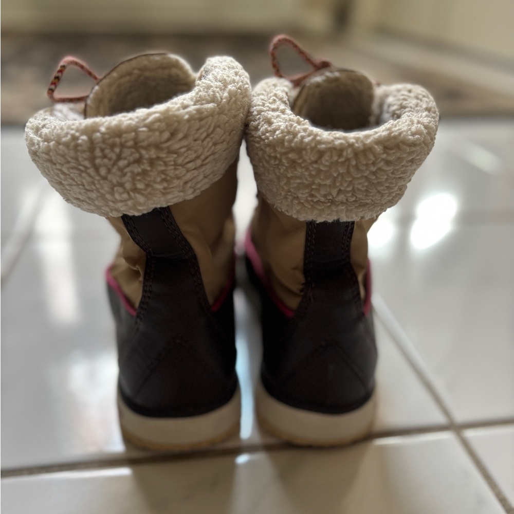 LL BEAN Women's Brown Nylon Waterproof
Insulated Ultralight Pac Boots Size 8 - Picture 4 of 10